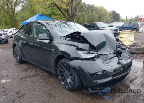 2023 Tesla Model Y Performance Dual Motor All-Wheel Drive from USA, damaged, VIN 7SAYGDEF9PF838514